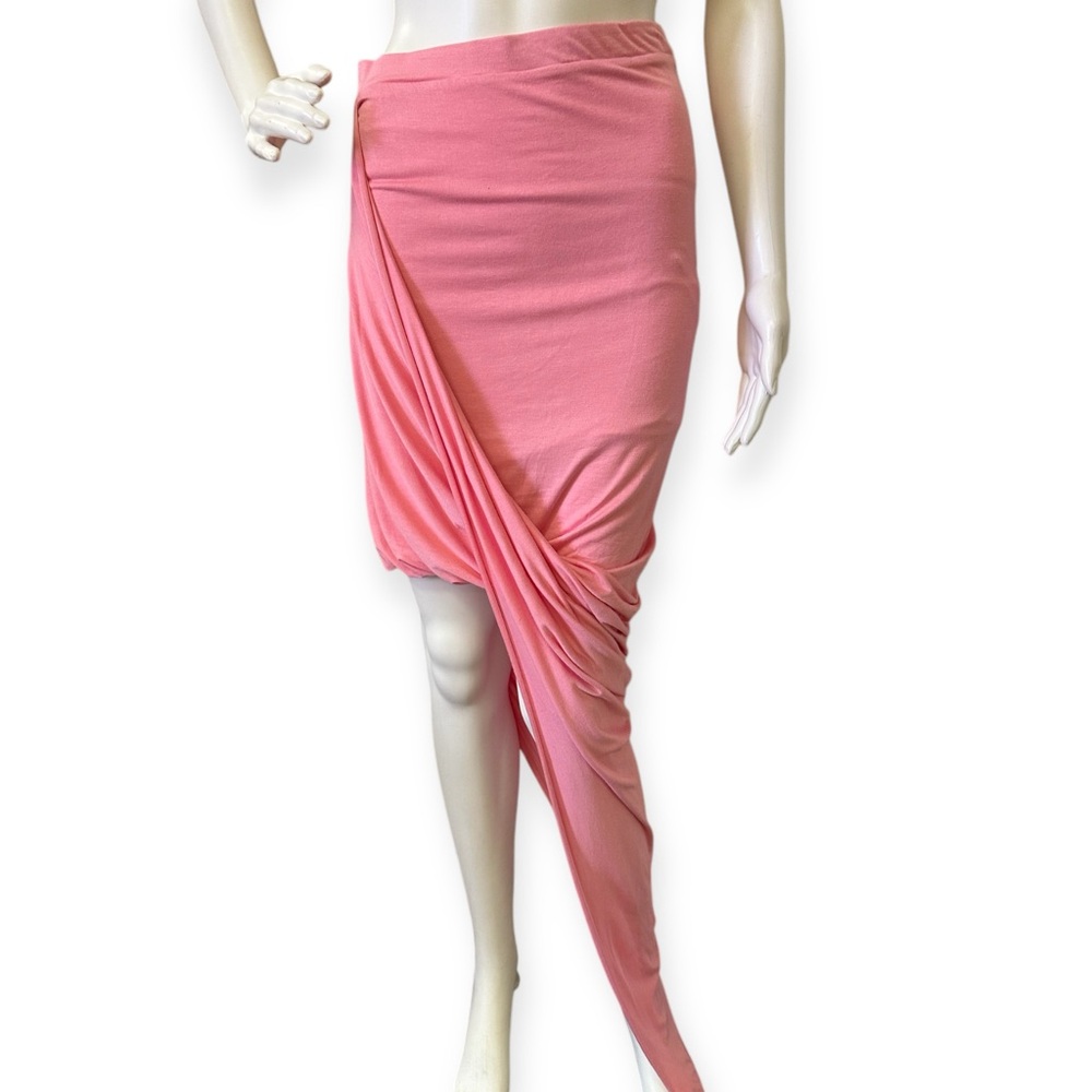 Elegant Pink Drape Skirt